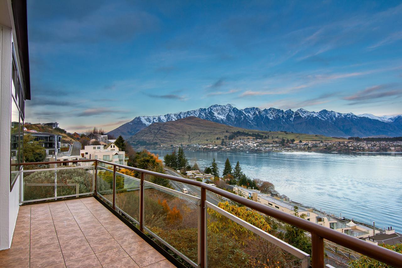 Earnslaw Villa With Lake View Квинстаун Экстерьер фото